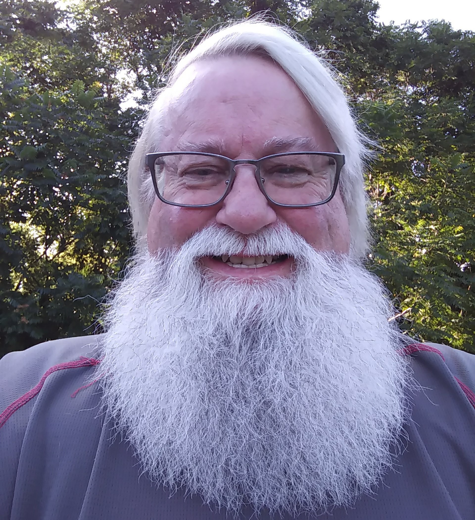 Author Santa Marty Plas